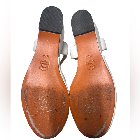 Pleated 2 - White - Picture 9 of 10